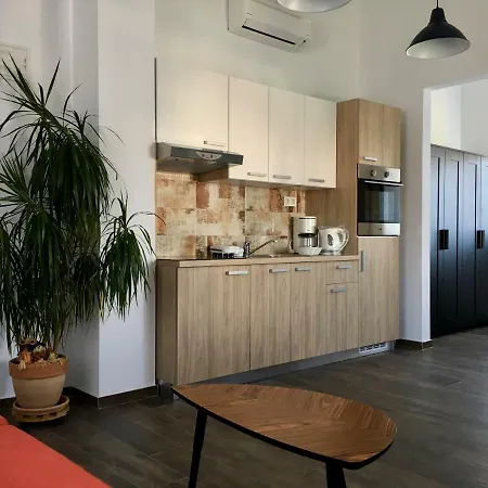 Fine & Shine Пула